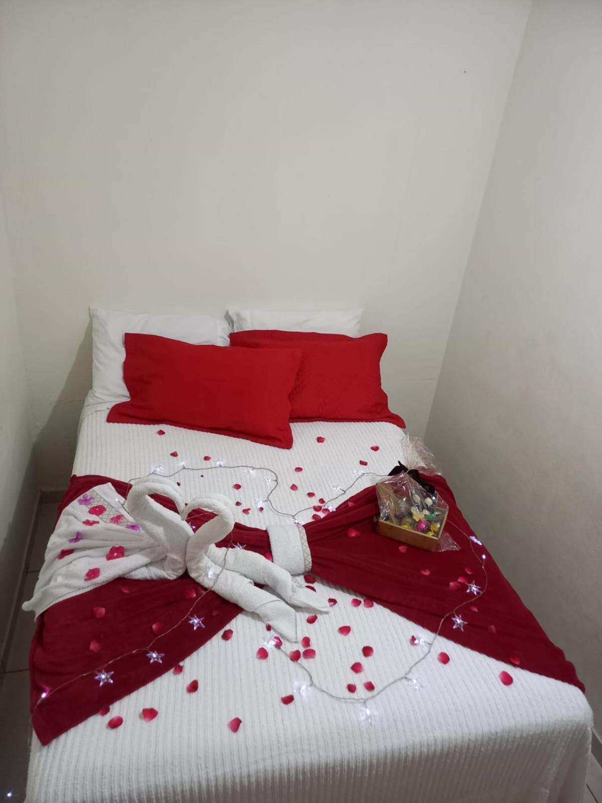 Pousada Anayh, Nobres-Mt, Vila Bom Jardim Buracao Room photo